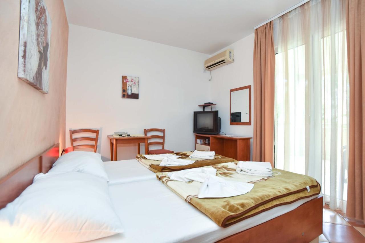 Villa Andrea Budva Bagian luar foto