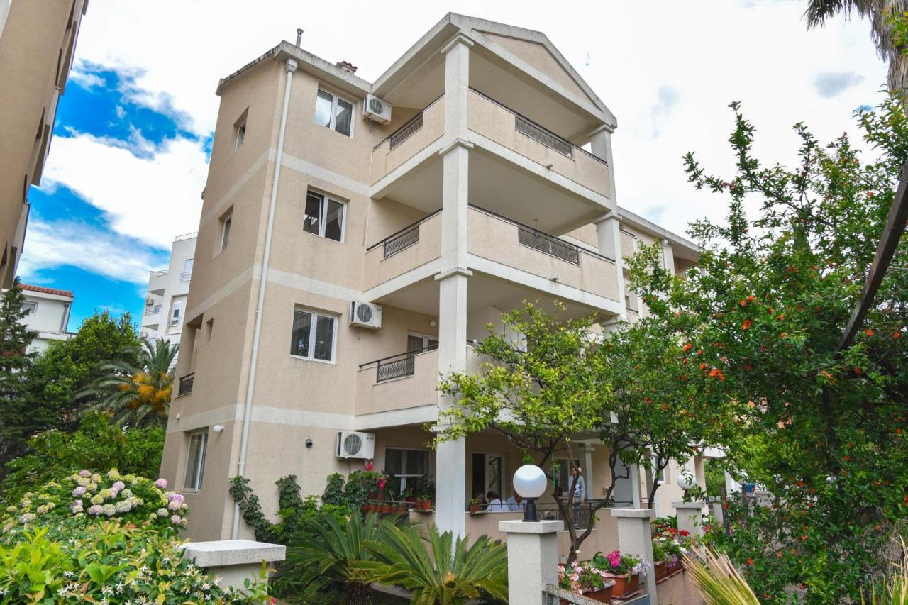 Villa Andrea Budva Bagian luar foto